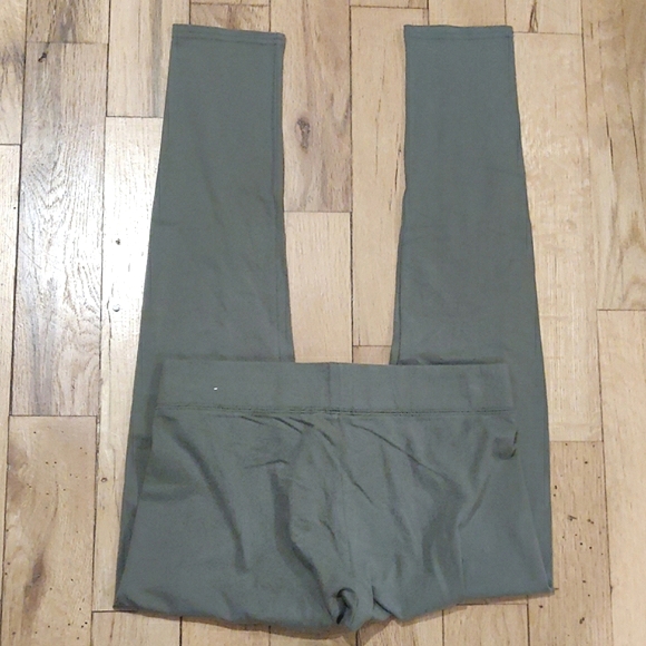 Arie Chill Play Move Leggings - M - Picture 2 of 4